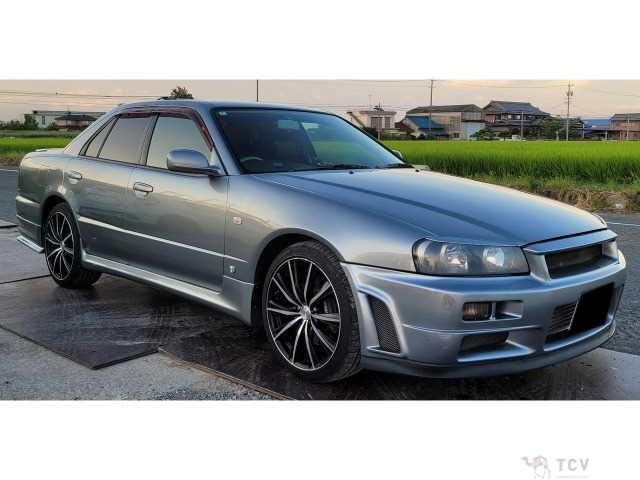 2000 Nissan Skyline