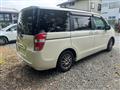 2010 Honda Step WGN