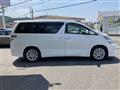 2012 Toyota Vellfire