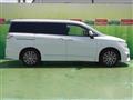 2018 Nissan Elgrand