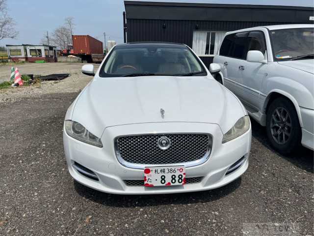 2011 Jaguar XJ Series