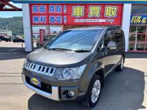 2015 Mitsubishi Delica D5