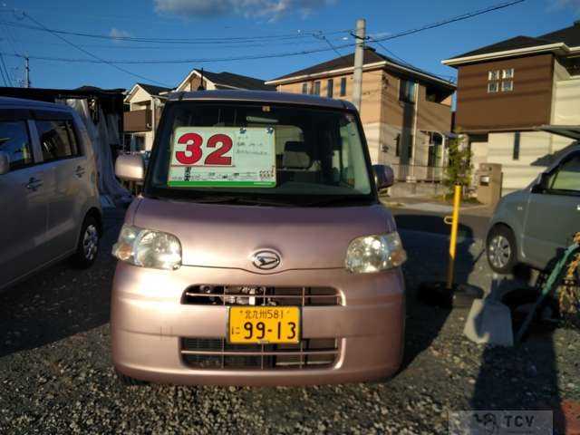 2012 Daihatsu Tanto