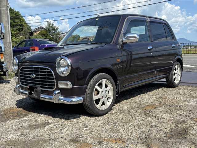 2000 Daihatsu Miragino