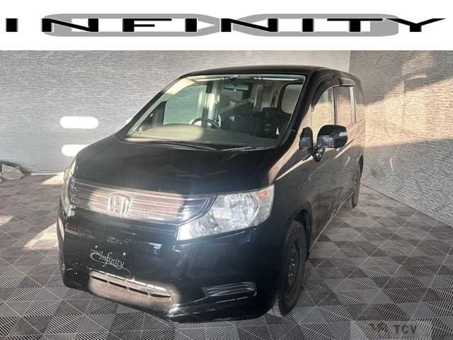 2012 Honda Step WGN