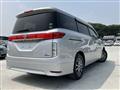 2012 Nissan Elgrand
