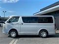 2006 Toyota Hiace Van