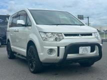 2008 Mitsubishi Delica D5
