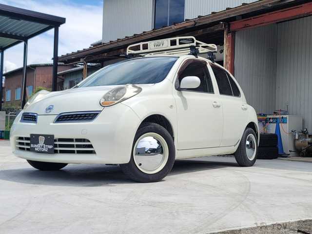 2010 Nissan March