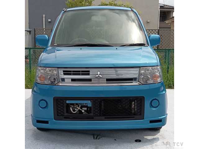 2009 Mitsubishi Toppo