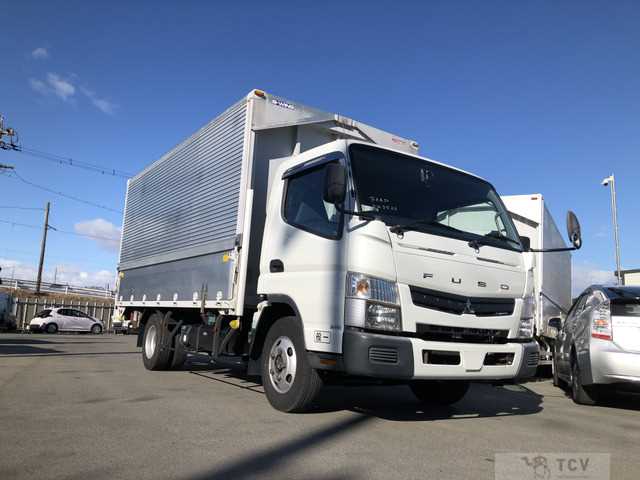 2016 Mitsubishi Canter