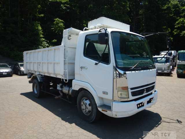 2006 Mitsubishi Fighter