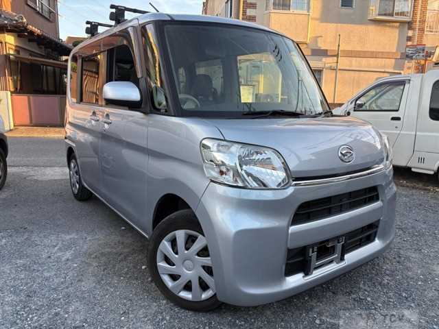 2016 Daihatsu Tanto