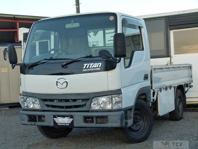 2003 Mazda Titan Dash