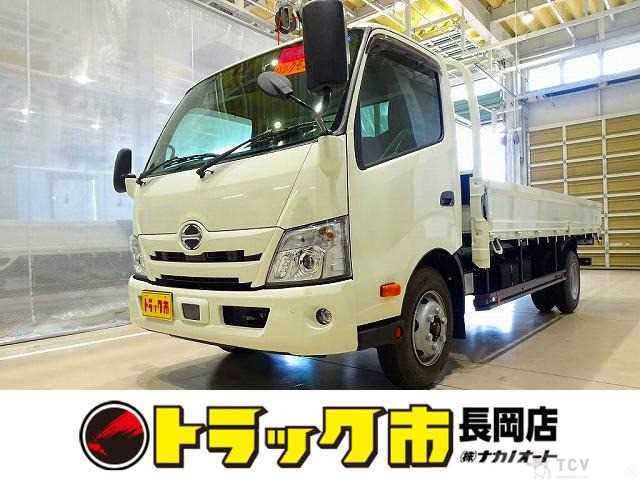 2023 Hino Dutro