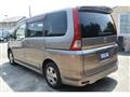 2005 Nissan Serena
