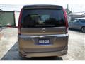 2005 Nissan Serena