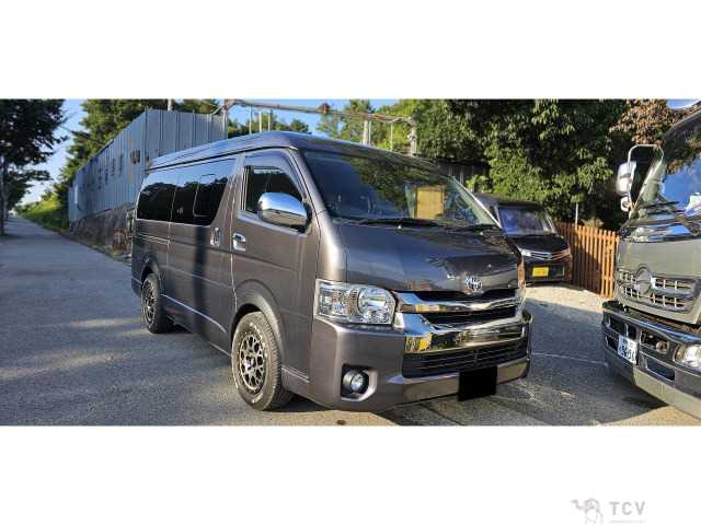 2015 Toyota Hiace Van