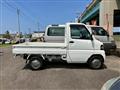 2009 Mitsubishi Minicab Truck