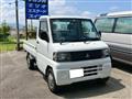 2009 Mitsubishi Minicab Truck