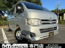 2010 Toyota Hiace Van