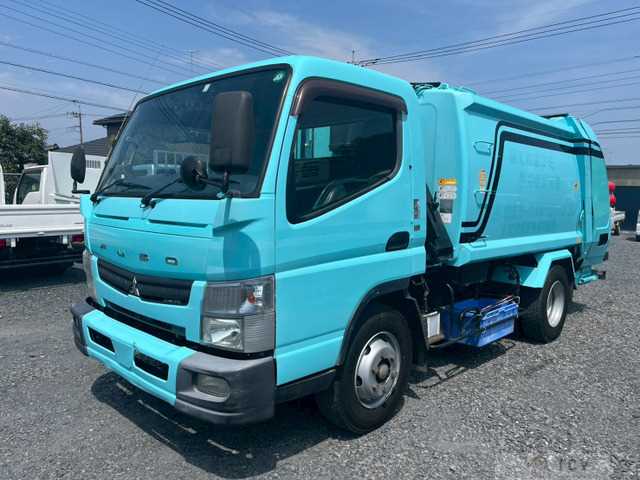 2012 Mitsubishi Canter