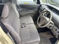 2011 Daihatsu Tanto