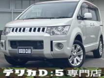 2019 Mitsubishi Delica D5