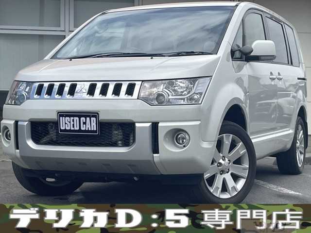 2018 Mitsubishi Delica D5