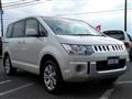 2018 Mitsubishi Delica D5