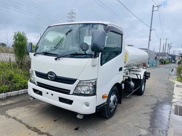 2021 Hino Dutro