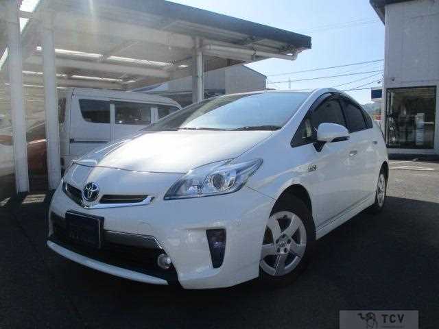 2012 Toyota Prius PHV