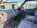2004 Nissan Caravan Van