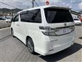 2013 Toyota Vellfire