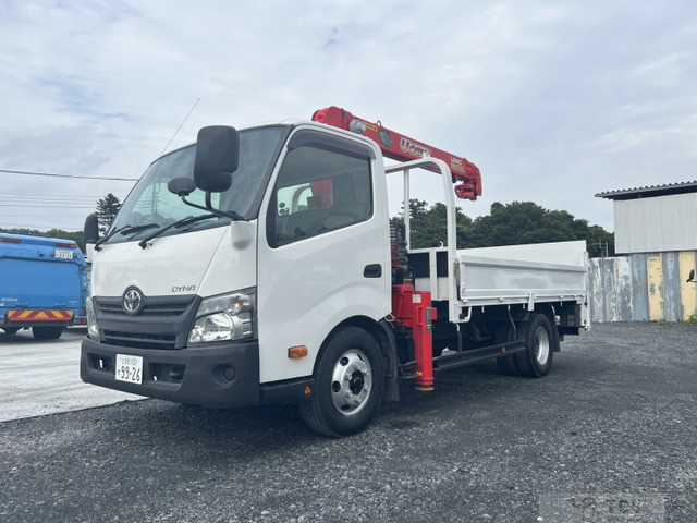 2017 Toyota Dyna Truck