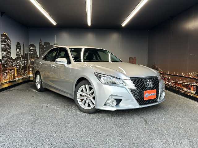 2013 Toyota Crown Athlete Series