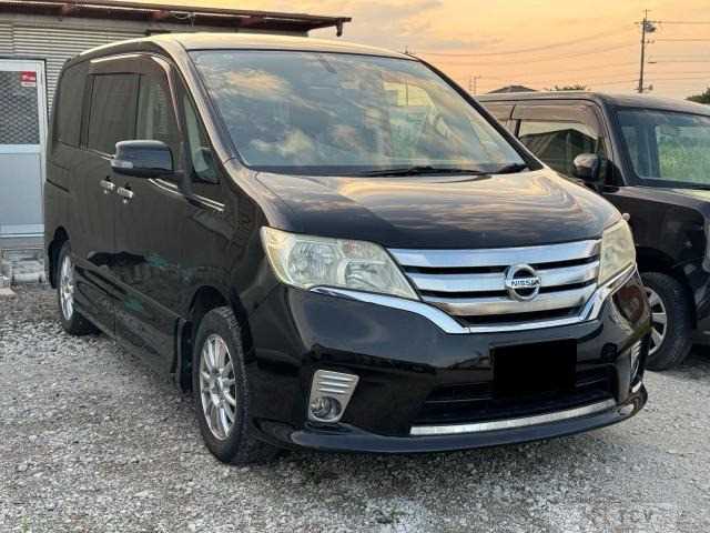 2011 Nissan Serena