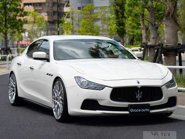 2014 Maserati Ghibli