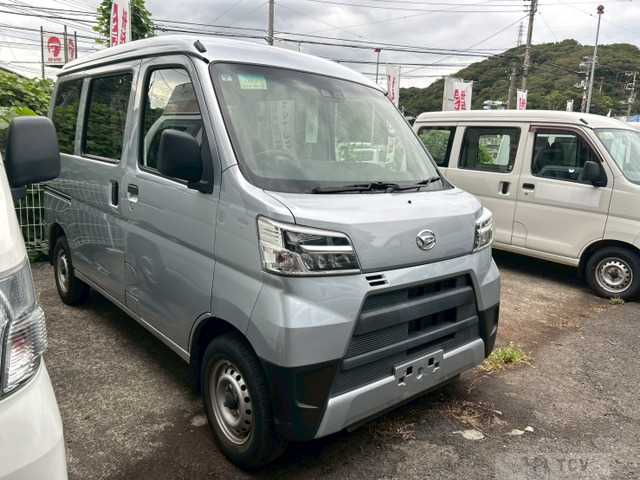 2020 Daihatsu Hijet Cargo