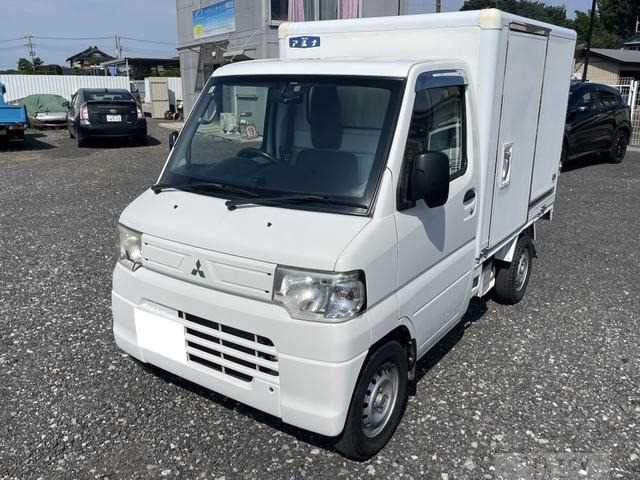 2012 Mitsubishi Minicab Truck