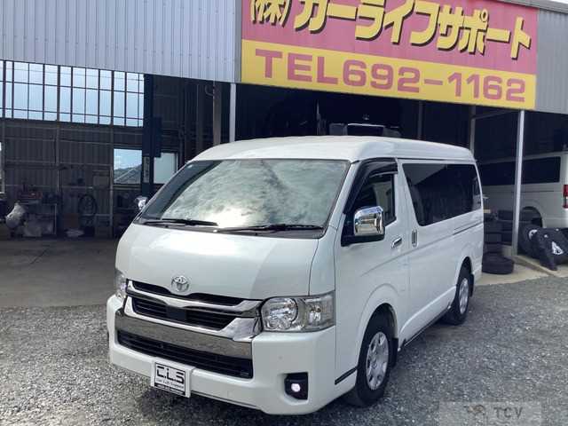 2022 Toyota Hiace Van