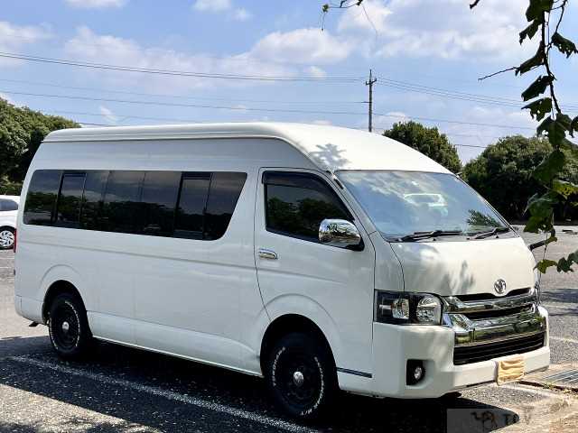2007 Toyota Hiace Commuter