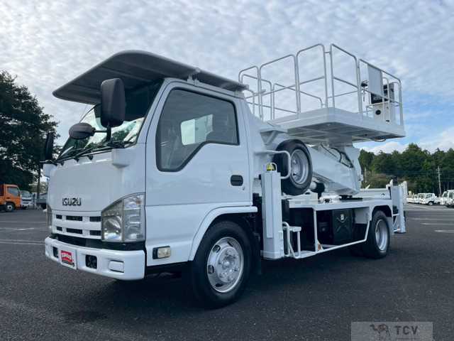 2011 Isuzu Isuzu Others