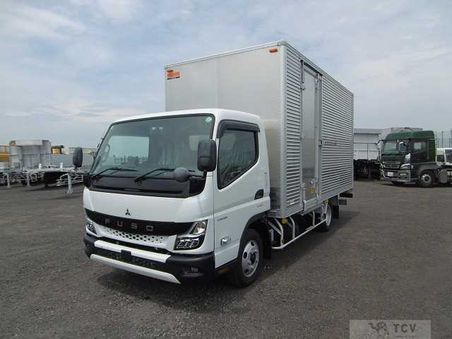 2024 Mitsubishi Canter
