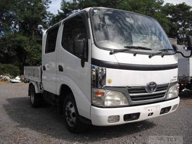 2004 Toyota Dyna Truck