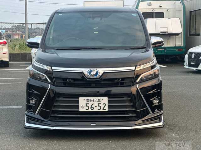 2018 Toyota Voxy