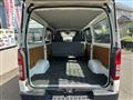 2005 Toyota Hiace Van