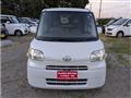 2010 Daihatsu Tanto