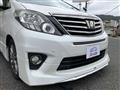 2013 Toyota Alphard G
