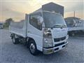 2016 Mitsubishi Canter